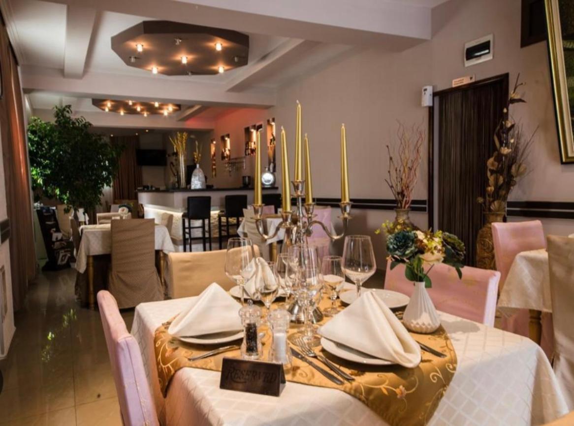 Hotel Garni Ideal Podgorica Zewnętrze zdjęcie