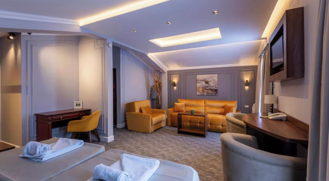 Hotel Garni Ideal Podgorica Zewnętrze zdjęcie