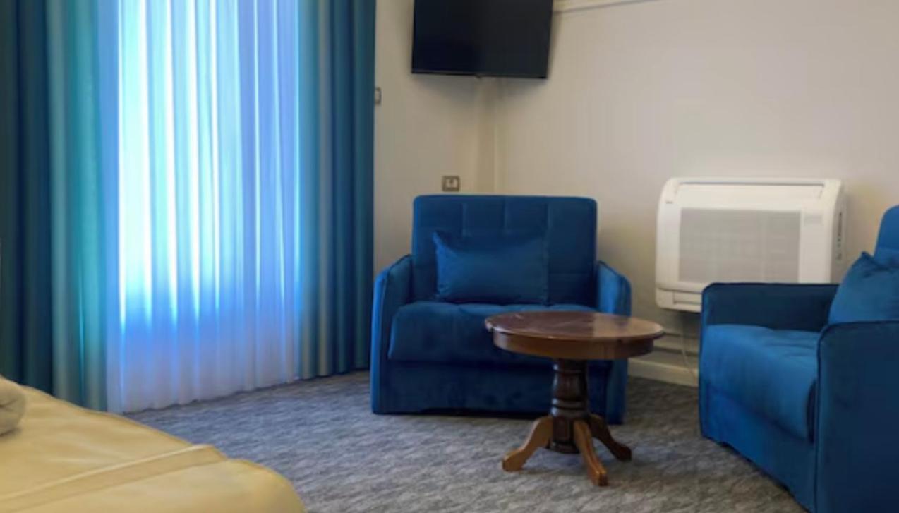 Hotel Garni Ideal Podgorica Zewnętrze zdjęcie